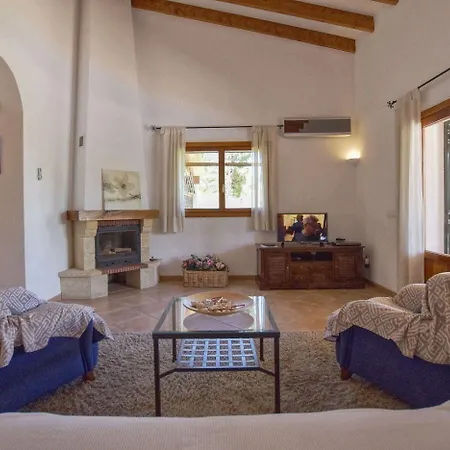 Holiday home Moderne Mit Privatem Pool In Crestatx