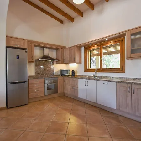Moderne Mit Privatem Pool In Holiday home Crestatx