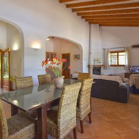 Moderne Mit Privatem Pool In * Crestatx