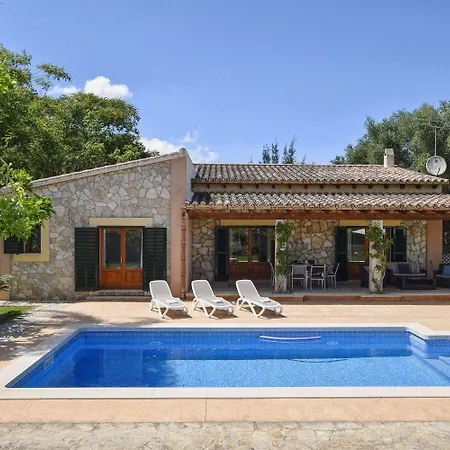 Holiday home Moderne Mit Privatem Pool In *